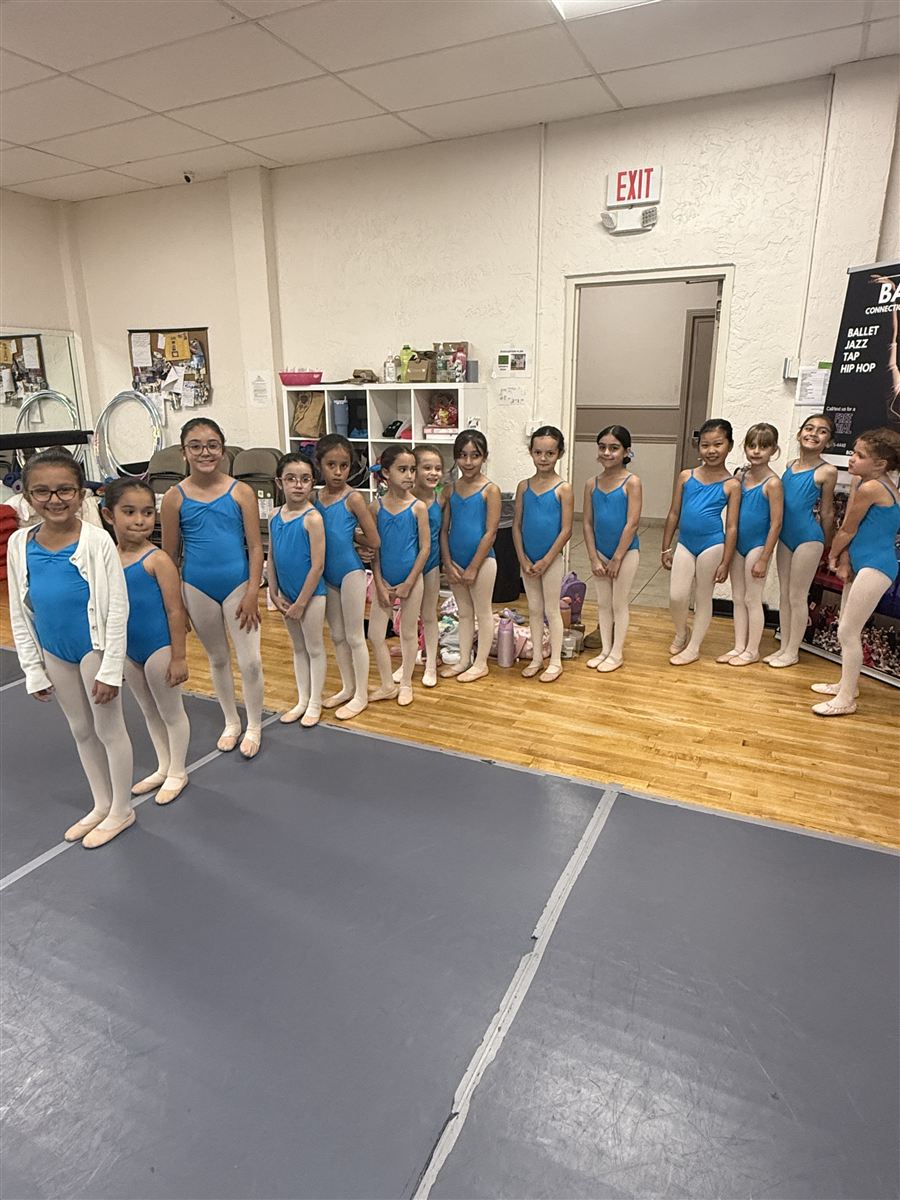 Class at the barre